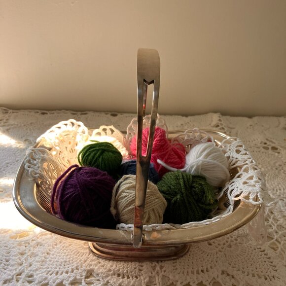 Vintage Silver Plate Pedestal Handled Basket with Tatted Doily - S&S Stamped - Picture 8 of 10